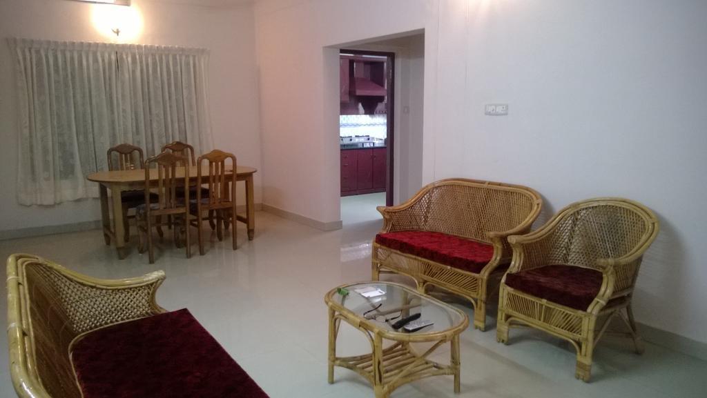 Indeevaram Apartments Kovalam Quarto foto